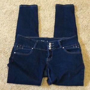 Kaba 3 button low rise jeans 👖